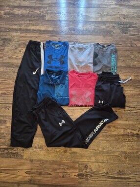 Under Armour Boys Clothing Lot YXL